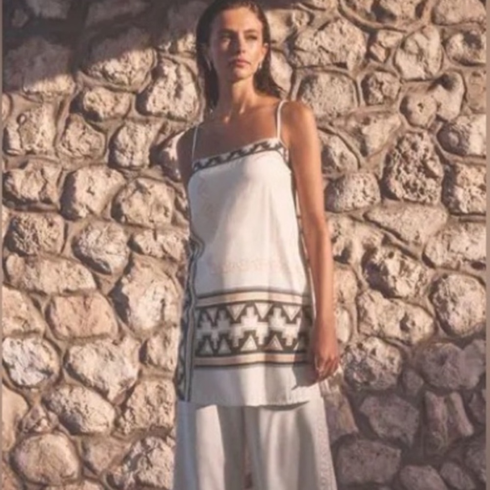 NEXT DIRECT - ECRU WHITE ABSTRACT LONG-LINE TUNIC - BNWT - US18